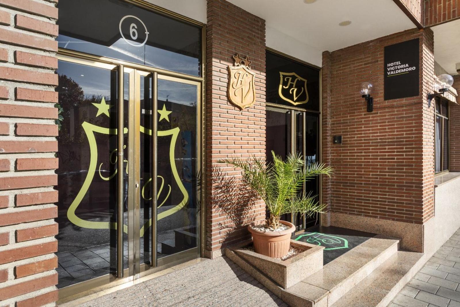 Hotel Victoria Valdemoro Exteriör bild